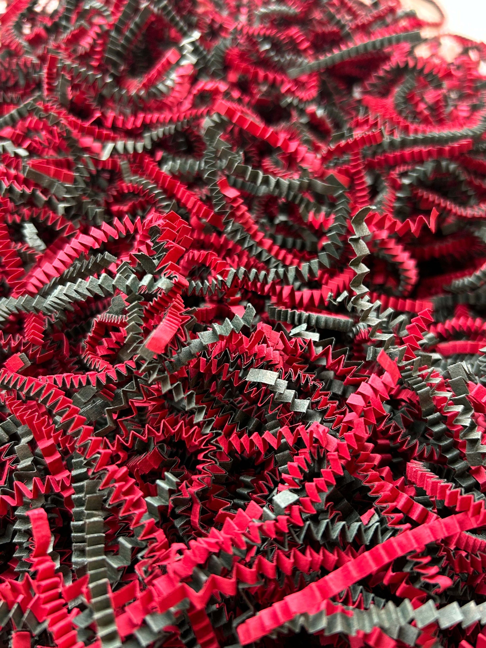 Dark green and red Christmas crinkle paper, 10 LB.